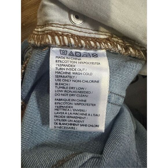 BDG Pinup Super High Rise Light Wash Shorts Size 25 - Picture 9 of 9